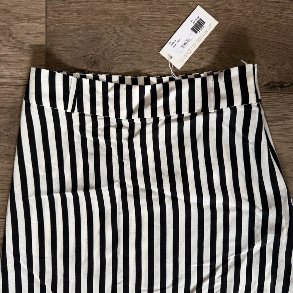NWT IMRIE Black and White Striped Women's Skirt 100% Silk Size XS - Picture 5 of 10
